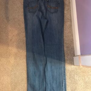 Women’s light wash size 14 bootcut jeans